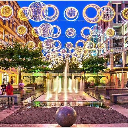 Апартаменти На Центральному Кельнському Бульварі Dnipro Exterior foto